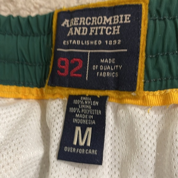Vintage Men’s Abercrombie and Fitch - track pants - Picture 3 of 5